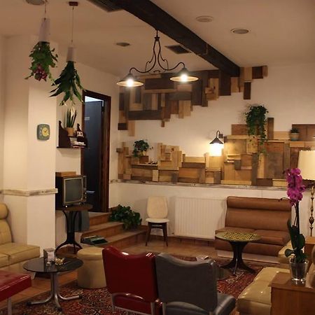 Mon Comeysuena Guesthouse Monforte De Lemos Esterno foto